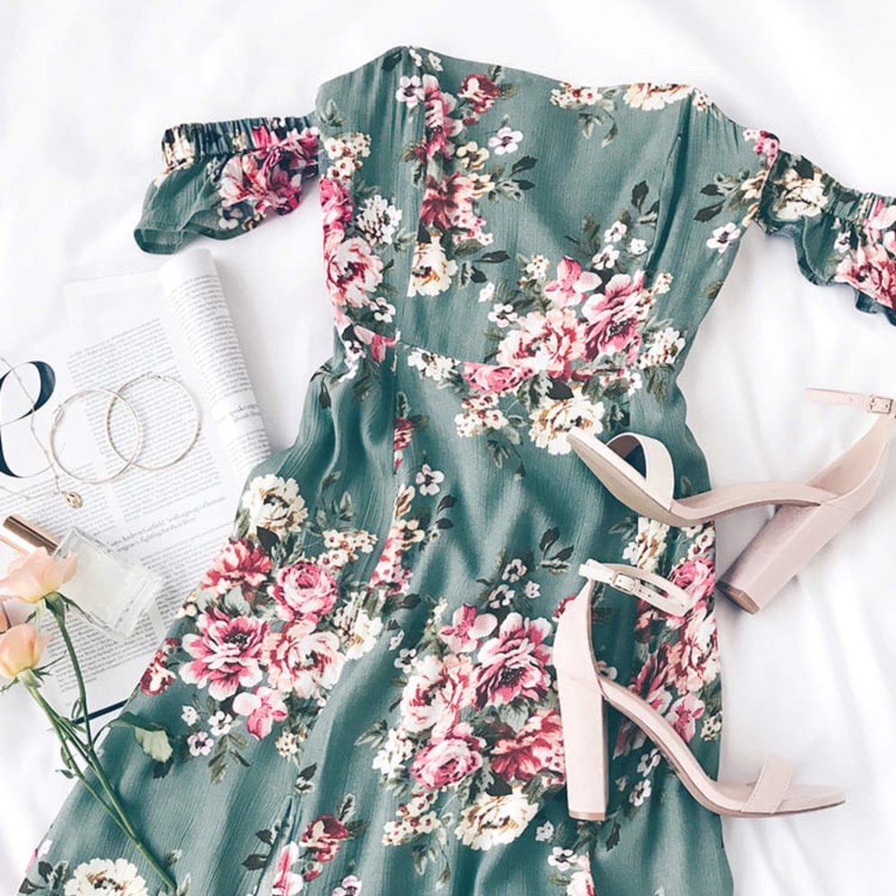 Lulu’s Primrose Sage off the shoulder maxi